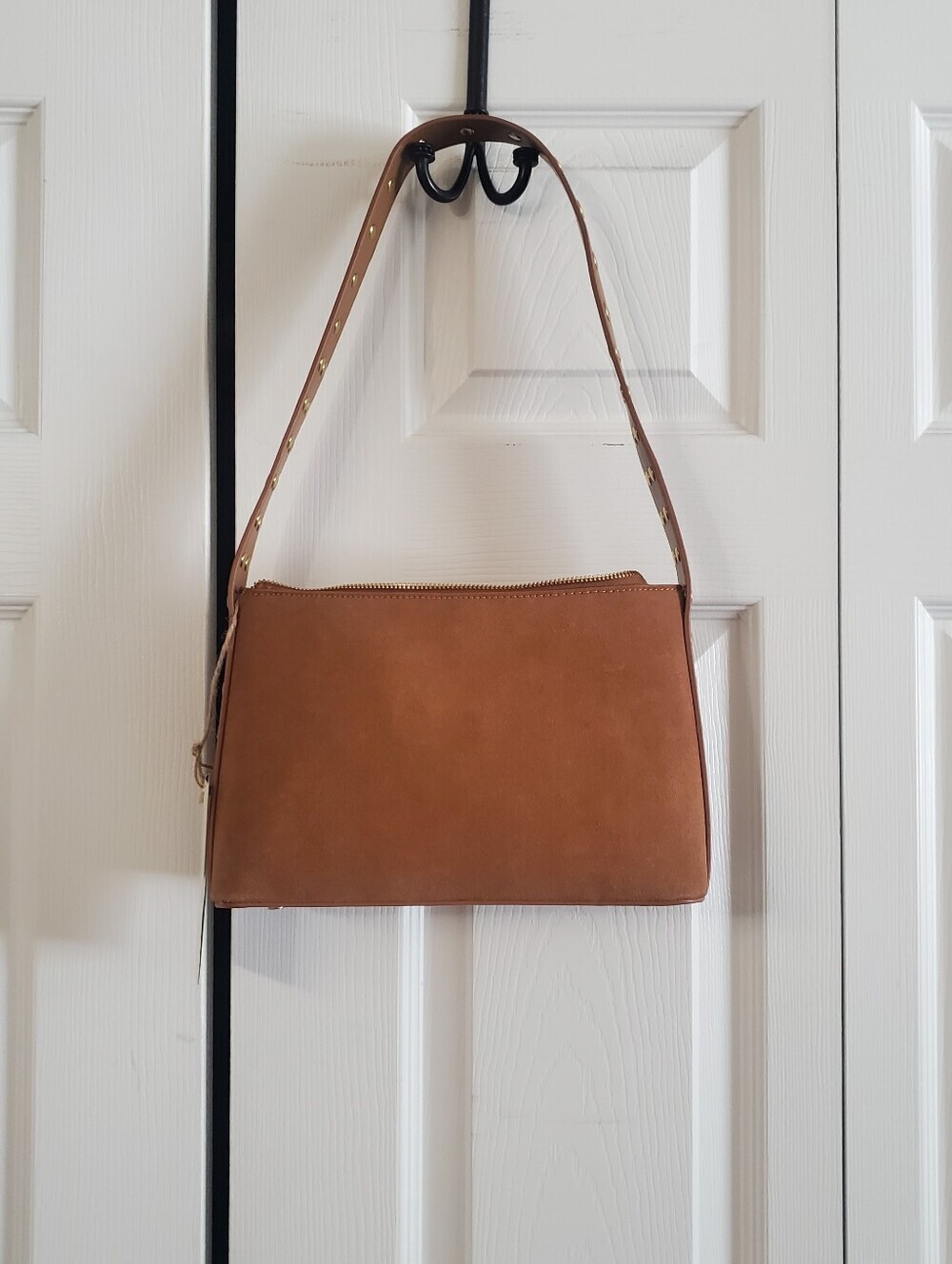 ANTIK KRAFT DAUX SUEDE SHOULDER BAG. STUDDED. BOHO